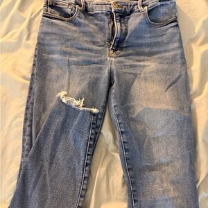 Good American Good Legs Cropped Jeans